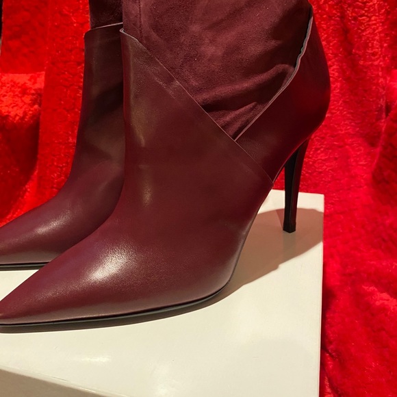 Sexy 🍷 wine color Italian made leather boot - Picture 2 of 8